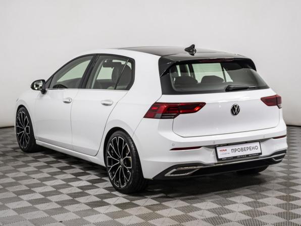 Volkswagen Golf VIII с пробегом 2022 года, цена 2 699 000 рублей, 76870 км, хэтчбек, Автокод Объявления