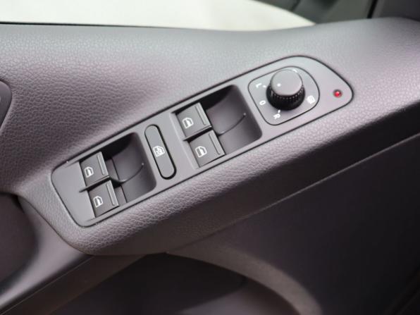 Volkswagen Tiguan I Рестайлинг с пробегом 2014 года, цена 1 350 000 рублей, 77570 км, внедорожник, Автокод Объявления