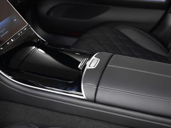 Новый Mercedes-Benz S-Класс VII (W223) 2024 года, цена 27 850 000 рублей, offers.body_type.unknown, Автокод Объявления