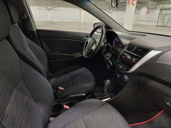 Hyundai Solaris I Рестайлинг с пробегом 2016 года, цена 1 225 000 рублей, 71301 км, седан, Автокод Объявления