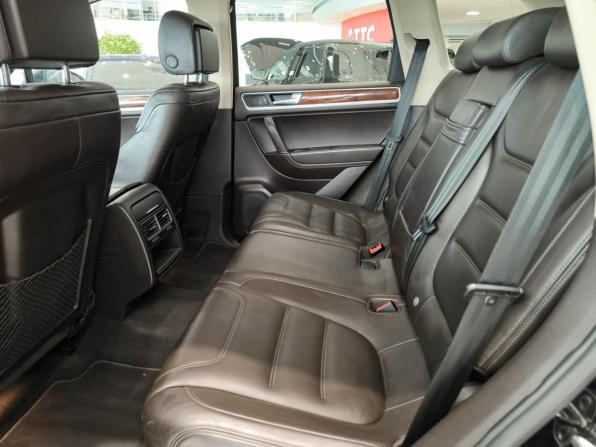 Volkswagen Touareg II с пробегом 2011 года, цена 1 750 000 рублей, 273545 км, внедорожник, Автокод Объявления