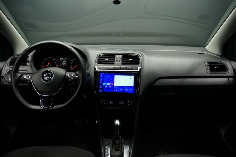 Volkswagen Polo V Рестайлинг Крым  - изображение 18