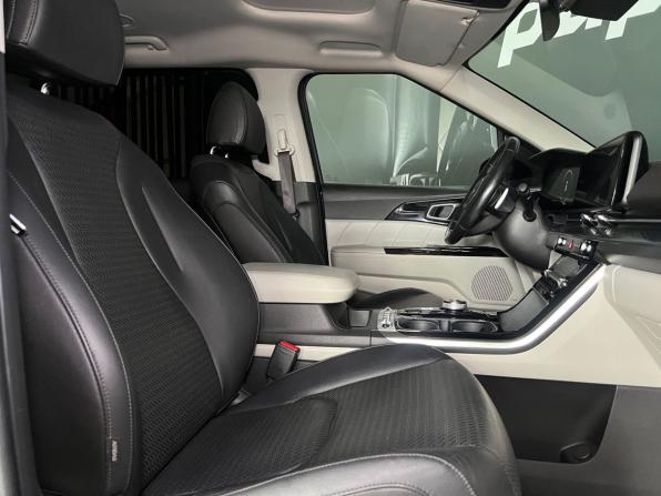 Kia Carnival IV с пробегом 2023 года, цена 3 599 000 рублей, 172001 км, минивэн, Автокод Объявления