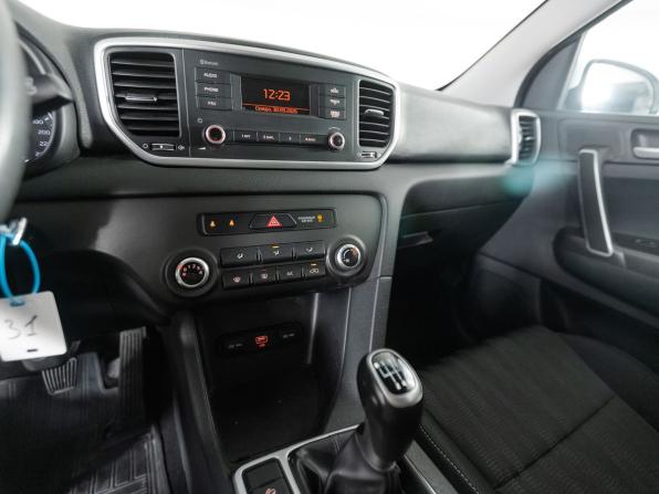 Kia Sportage IV Рестайлинг с пробегом 2019 года, цена 1 900 000 рублей, 74671 км, внедорожник, Автокод Объявления