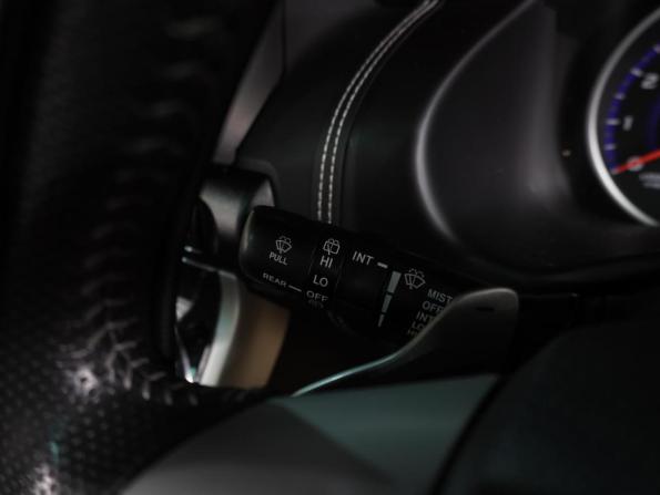 Toyota Wish II Рестайлинг с пробегом 2013 года, цена 1 439 000 рублей, 190105 км, минивэн, Автокод Объявления