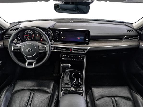 Kia K5 III с пробегом 2021 года, цена 2 420 000 рублей, 95574 км, седан, Автокод Объявления