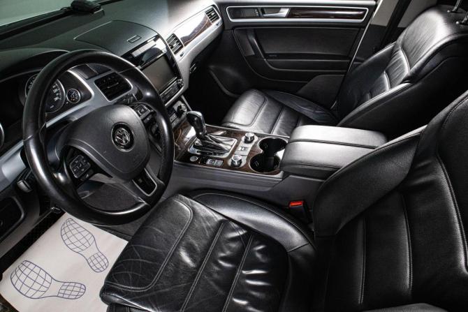 Volkswagen Touareg II с пробегом 2013 года, цена 2 289 000 рублей, 158000 км, внедорожник, Автокод Объявления