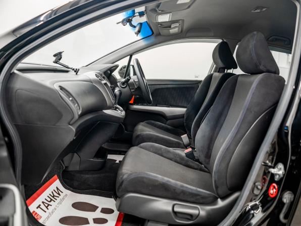 Honda Stream II Рестайлинг с пробегом 2013 года, цена 1 275 000 рублей, 119230 км, компактвэн, Автокод Объявления