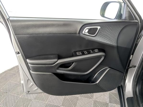 Kia Soul III с пробегом 2021 года, цена 1 770 000 рублей, 166241 км, хэтчбек, Автокод Объявления