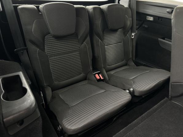 Renault Scenic IV с пробегом 2018 года, цена 1 700 000 рублей, 225255 км, компактвэн, Автокод Объявления
