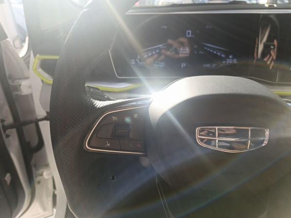 Geely Coolray I Рестайлинг с пробегом 2023 года, цена 1 860 000 рублей, 70125 км, внедорожник, Автокод Объявления