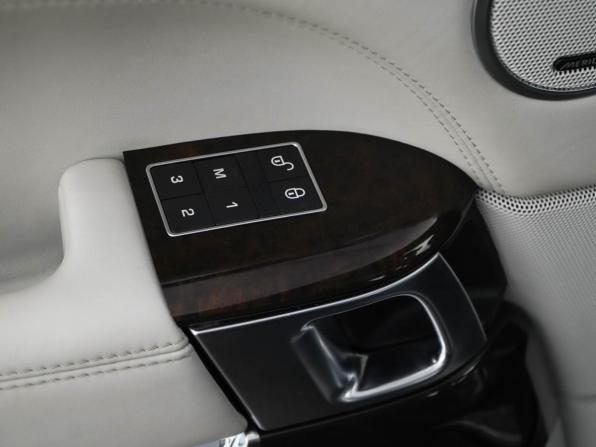 Land Rover Range Rover IV с пробегом 2016 года, цена 4 400 055 рублей, 156506 км, внедорожник, Автокод Объявления
