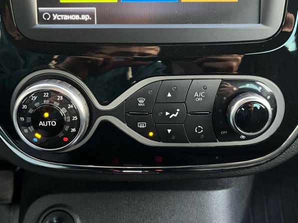 Renault Kaptur I с пробегом 2019 года, цена 1 320 000 рублей, 119800 км, внедорожник, Автокод Объявления
