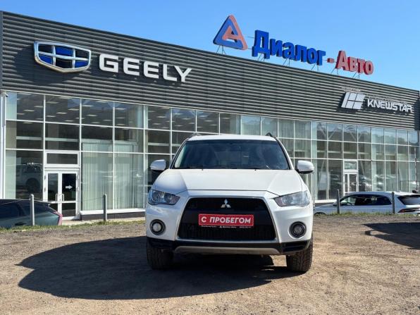 Mitsubishi Outlander II Рестайлинг с пробегом 2011 года, цена 1 640 000 рублей, 197181 км, внедорожник, Автокод Объявления