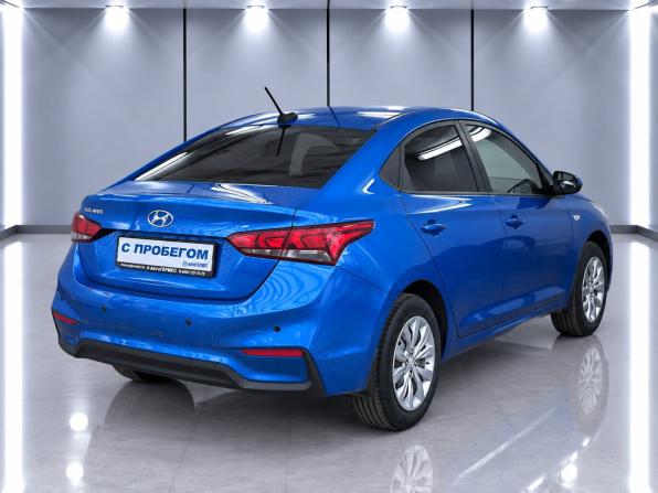 Hyundai Solaris II с пробегом 2019 года, цена 1 415 000 рублей, 72042 км, седан, Автокод Объявления