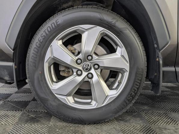 Toyota RAV4 V (XA50) с пробегом 2021 года, цена 3 330 000 рублей, 75006 км, внедорожник, Автокод Объявления