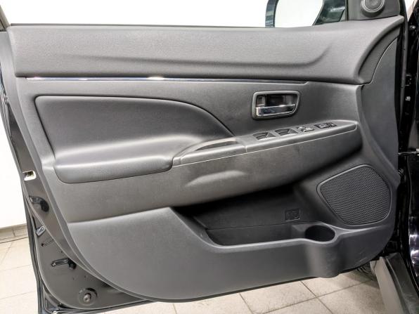 Mitsubishi ASX I Рестайлинг 3 с пробегом 2021 года, цена 2 365 000 рублей, 51124 км, внедорожник, Автокод Объявления