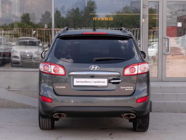 Hyundai Santa Fe II Рестайлинг с пробегом 2012 года, цена 1 500 000 рублей, 253401 км, внедорожник, Автокод Объявления