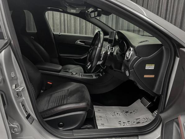 Mercedes-Benz CLA I (C117 X117) с пробегом 2015 года, цена 1 490 000 рублей, 61000 км, универсал, Автокод Объявления