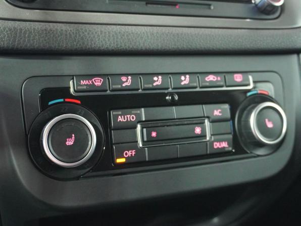 Volkswagen Tiguan I с пробегом 2010 года, цена 990 000 рублей, 177824 км, внедорожник, Автокод Объявления