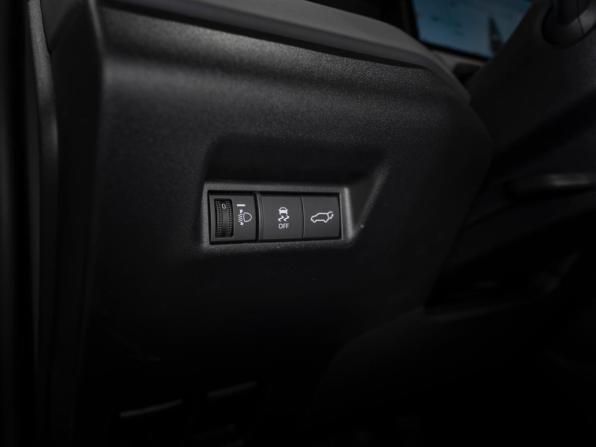 Toyota RAV4 VI (XA60) с пробегом 2026 года, цена 3 850 000 рублей, 1800 км, внедорожник, Автокод Объявления