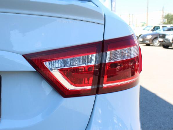 Lada (ВАЗ) Vesta I с пробегом 2017 года, цена 799 000 рублей, 33597 км, седан, Автокод Объявления