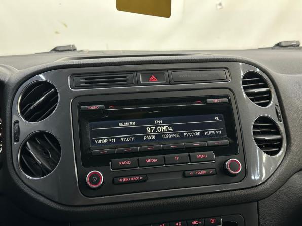 Volkswagen Tiguan I Рестайлинг с пробегом 2011 года, цена 890 000 рублей, 260000 км, внедорожник, Автокод Объявления