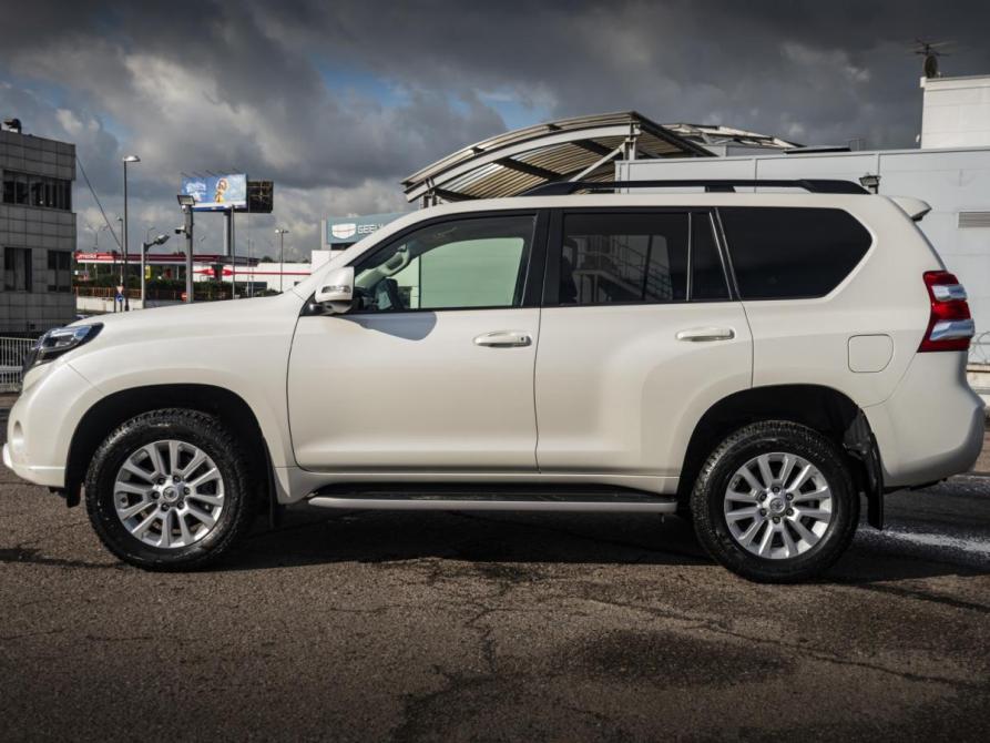 Toyota Land Cruiser Prado 150 Series Рестайлинг 1 Москва  - изображение 8