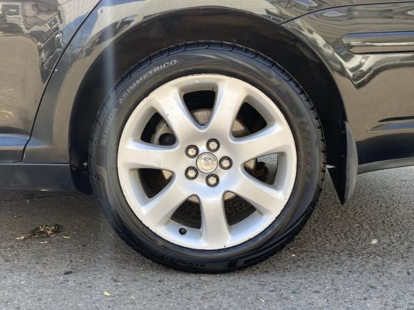 Toyota Avensis II Рестайлинг с пробегом 2006 года, цена 550 000 рублей, 334465 км, седан, Автокод Объявления