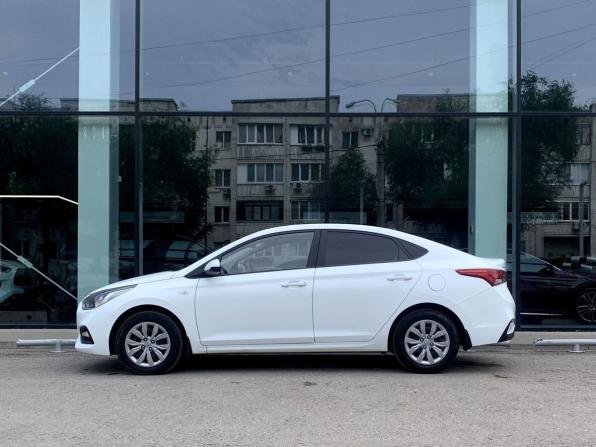 Hyundai Solaris II с пробегом 2020 года, цена 1 447 000 рублей, 97000 км, седан, Автокод Объявления