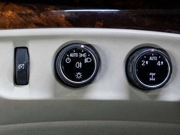 Cadillac Escalade IV с пробегом 2015 года, цена 3 799 000 рублей, 158809 км, внедорожник, Автокод Объявления