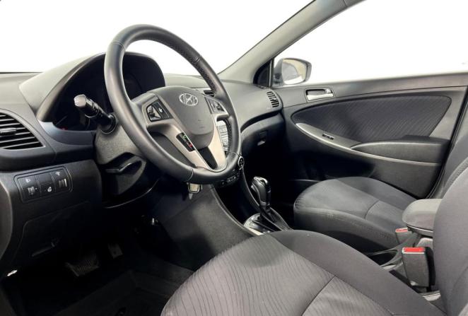 Hyundai Solaris I Рестайлинг с пробегом 2015 года, цена 1 260 000 рублей, 113325 км, седан, Автокод Объявления