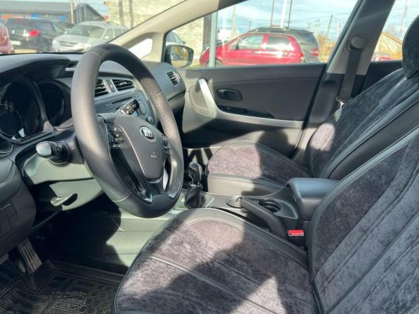 Kia Ceed II с пробегом 2012 года, цена 1 080 000 рублей, 97116 км, хэтчбек, Автокод Объявления