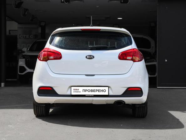 Kia Ceed II с пробегом 2015 года, цена 1 000 000 рублей, 166827 км, хэтчбек, Автокод Объявления