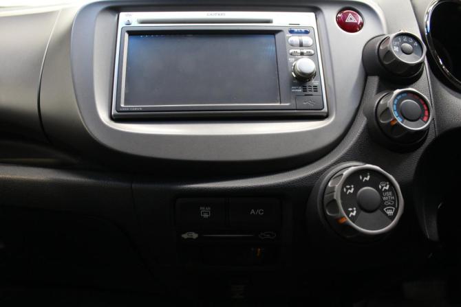 Honda Fit II с пробегом 2011 года, цена 849 000 рублей, 182000 км, хэтчбек, Автокод Объявления