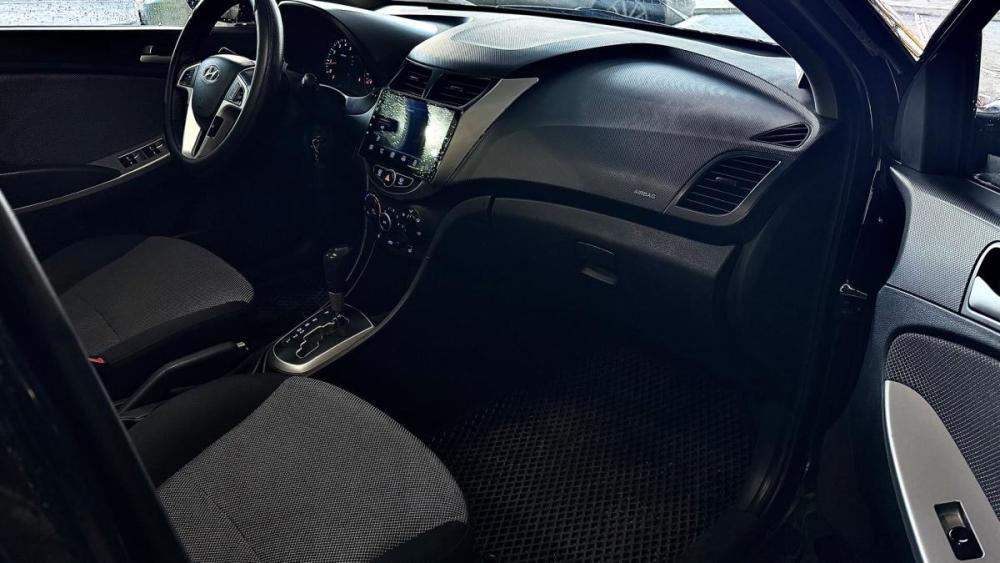 Hyundai Solaris I Екатеринбург  - изображение 11
