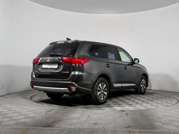 Mitsubishi Outlander III Рестайлинг 3 с пробегом 2018 года, цена 1 649 000 рублей, 219485 км, внедорожник, Автокод Объявления