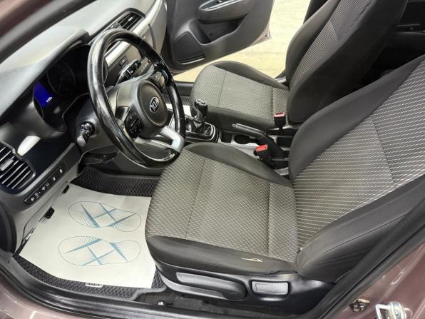 Kia Rio IV с пробегом 2017 года, цена 1 250 000 рублей, 191112 км, хэтчбек, Автокод Объявления