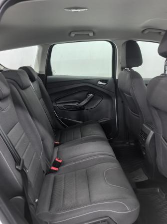 Ford Kuga II с пробегом 2015 года, цена 1 690 000 рублей, 49000 км, внедорожник, Автокод Объявления