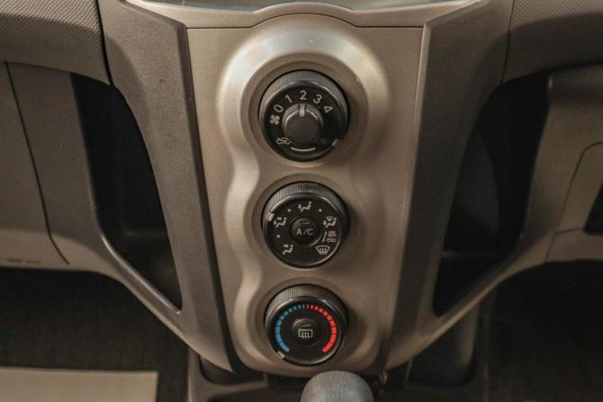Toyota Vitz II (XP90) с пробегом 2008 года, цена 499 000 рублей, 235000 км, хэтчбек, Автокод Объявления