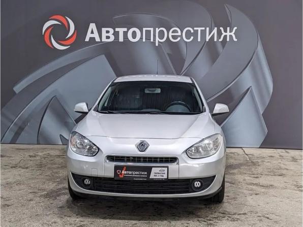 Renault Fluence I Рестайлинг с пробегом 2013 года, цена 500 000 рублей, 218006 км, седан, Автокод Объявления