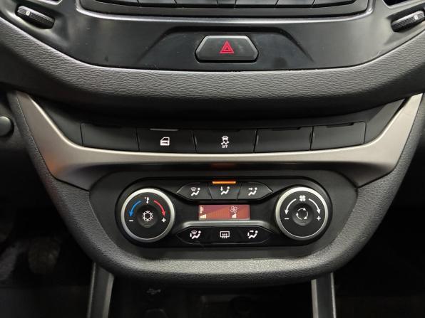 Lada (ВАЗ) Vesta I с пробегом 2015 года, цена 650 000 рублей, 183000 км, седан, Автокод Объявления