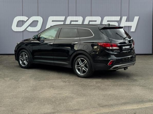Hyundai Santa Fe III Рестайлинг с пробегом 2017 года, цена 2 599 000 рублей, 150962 км, внедорожник, Автокод Объявления