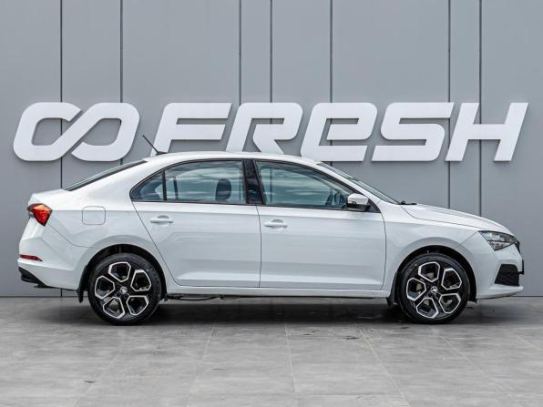 Skoda Rapid II с пробегом 2021 года, цена 1 595 000 рублей, 97491 км, лифтбек, Автокод Объявления