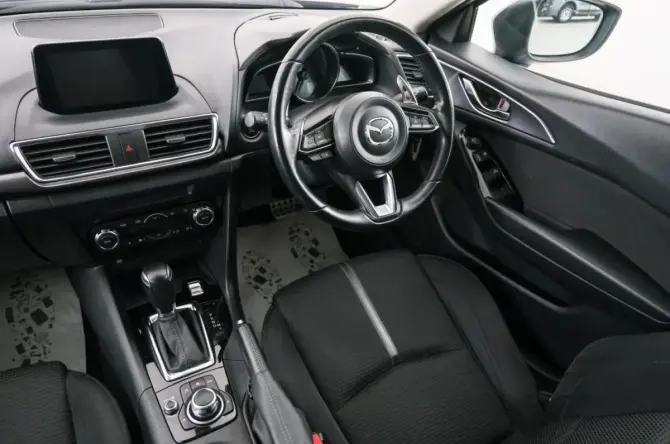 Mazda Axela III Рестайлинг с пробегом 2016 года, цена 1 349 000 рублей, 103600 км, хэтчбек, Автокод Объявления