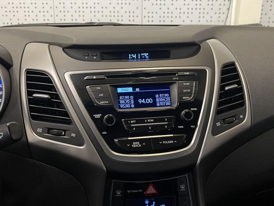 Hyundai Elantra V (MD) Рестайлинг Москва  - изображение 7