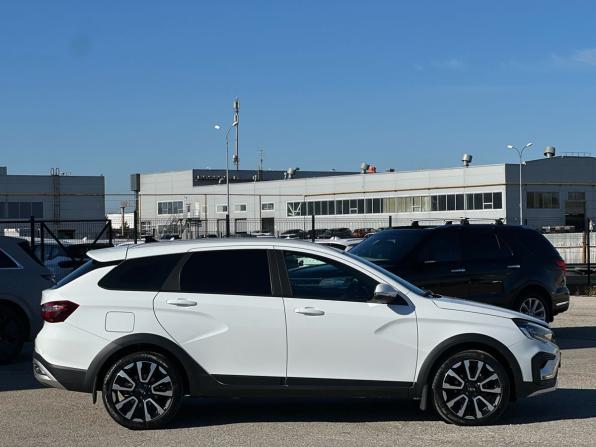 Lada (ВАЗ) Vesta I Рестайлинг (NG) с пробегом 2024 года, цена 1 479 000 рублей, 39000 км, универсал, Автокод Объявления