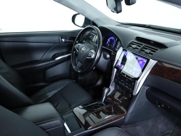 Toyota Camry VII (XV50) Рестайлинг с пробегом 2015 года, цена 1 890 000 рублей, 195630 км, седан, Автокод Объявления