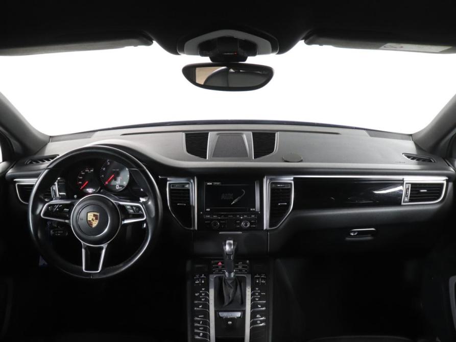 Porsche Macan I Москва  - изображение 12