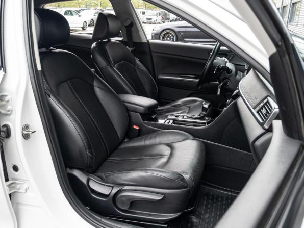 Kia Optima IV с пробегом 2017 года, цена 1 850 000 рублей, 195721 км, седан, Автокод Объявления
